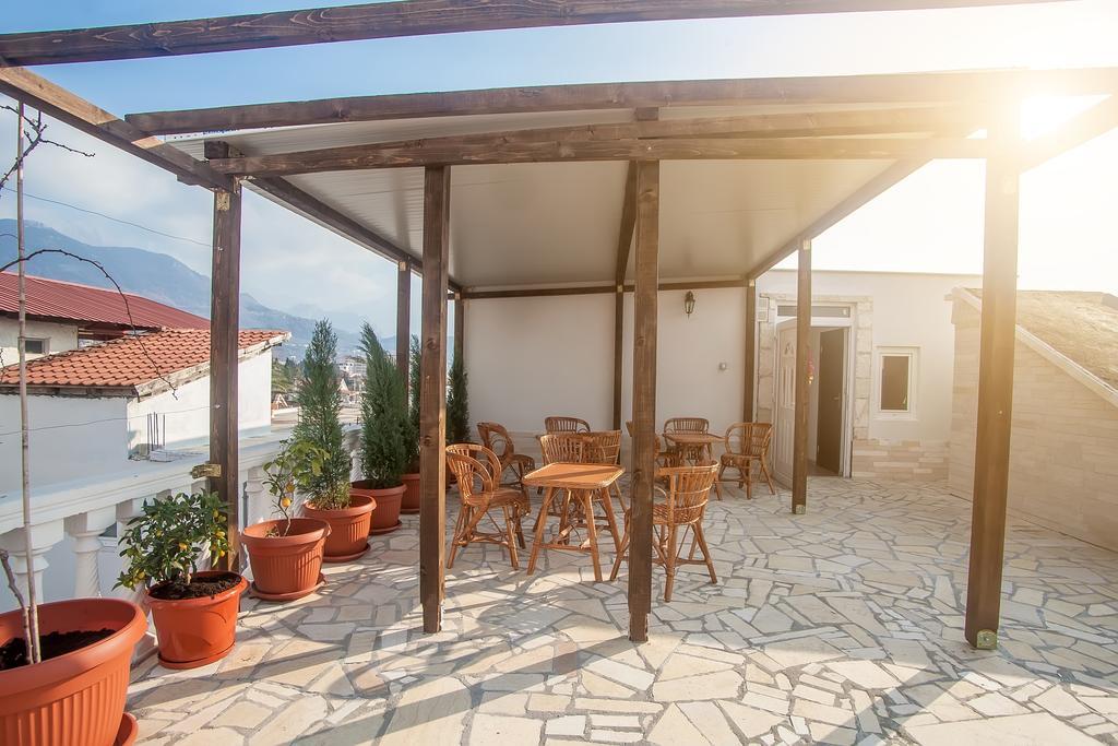 Rooms And Apartments Milana Bar Εξωτερικό φωτογραφία