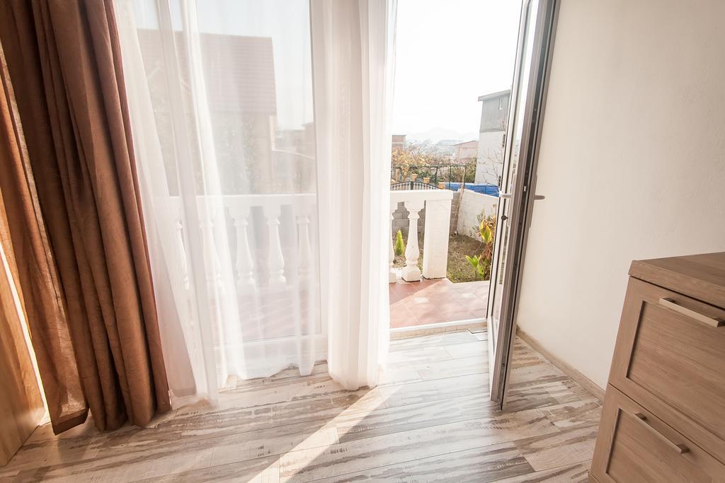 Rooms And Apartments Milana Bar Δωμάτιο φωτογραφία