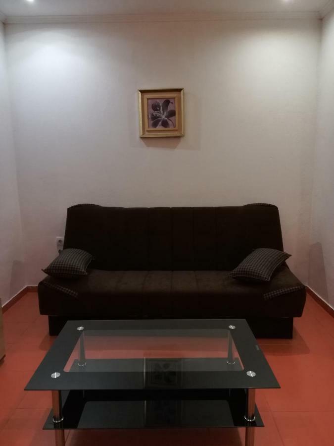 Rooms And Apartments Milana Bar Εξωτερικό φωτογραφία