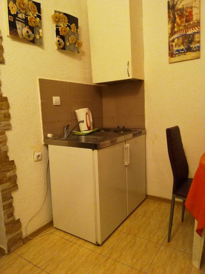 Rooms And Apartments Milana Bar Εξωτερικό φωτογραφία
